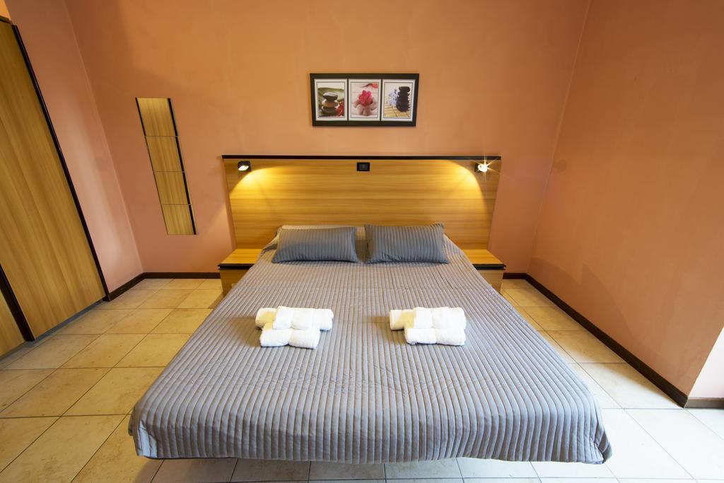 Case Vacanza Skipper Pettenasco Room photo